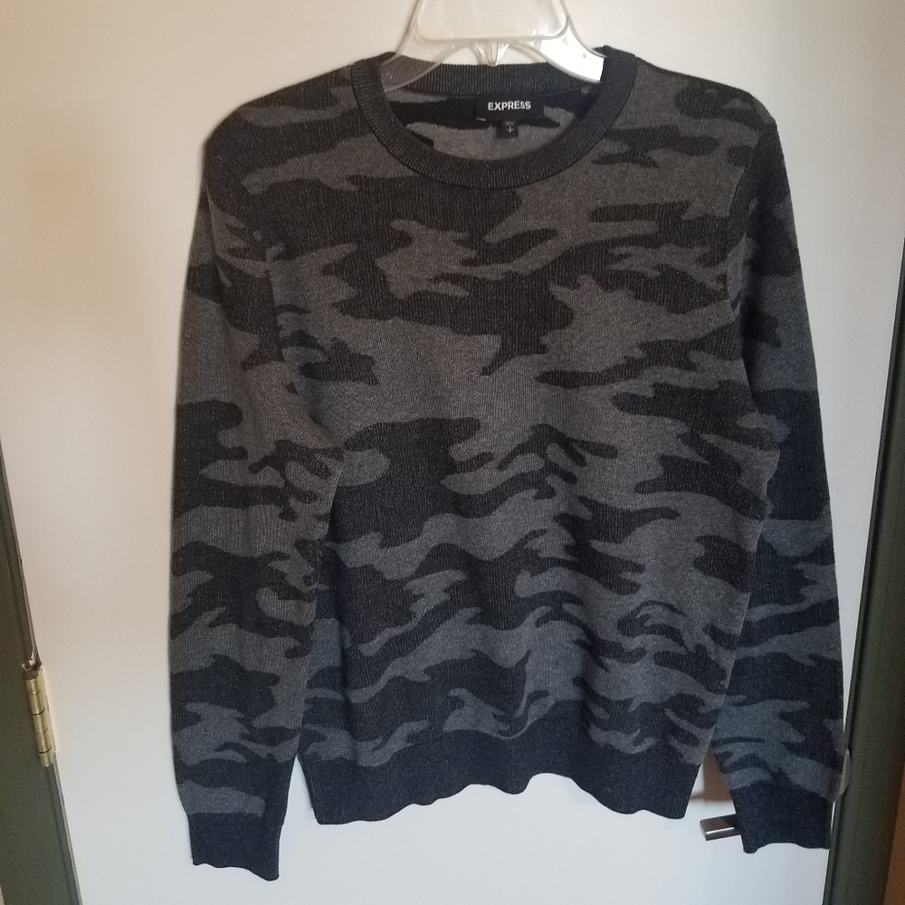 Express Camo Casual Sweater